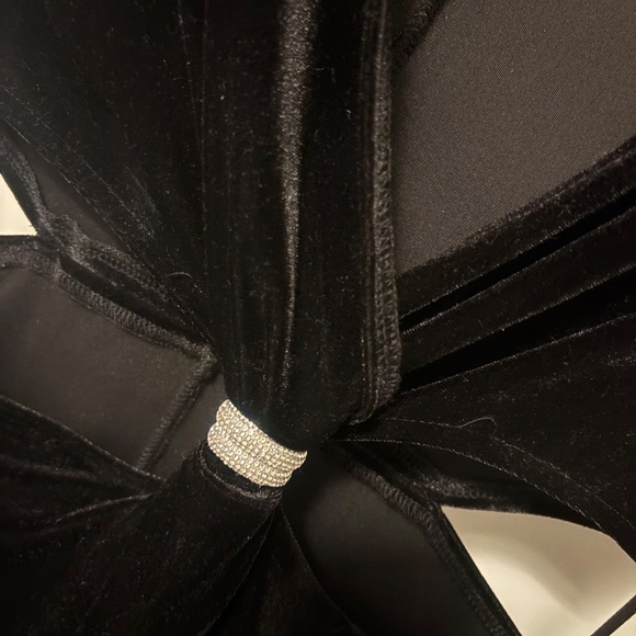 Zara dress - Picture 3 of 4